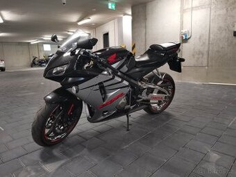 HONDA CBR 600RR 2006 r.v.