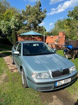 Škoda Octavia 1.6 Tour Liftback