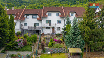 Prodej dvougeneračního rodinného domu, 190 m², Vaňov