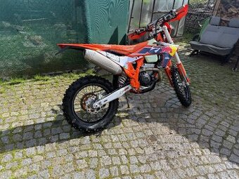 Prodám Ktm excf 2025 champion edition