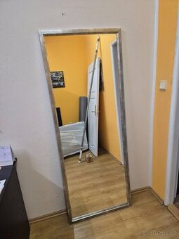 Zrcadlo 178cm x 68cm