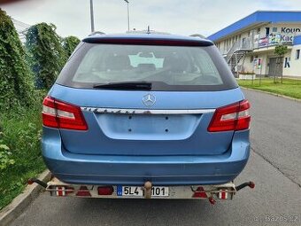 Prodam zadni naraznik na w212