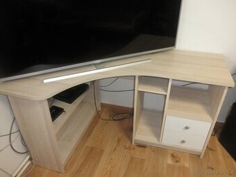 Stolek pod TV nebo monitor s počítačem
