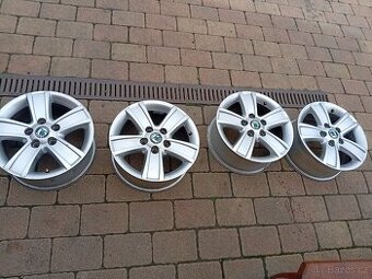 ALU kola 15" 5x112 ET 50 Škoda Octavia
