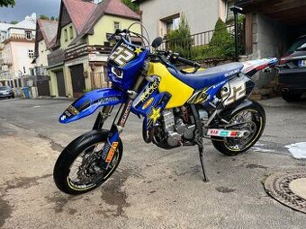 Suzuki DR-Z400 SM - 1