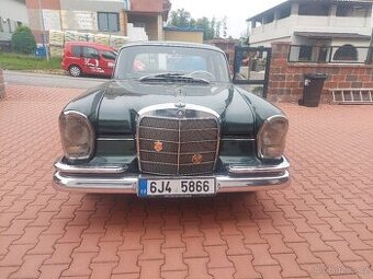 Mercedes