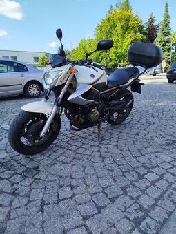 Yamaha XJ6