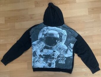 Mikina s astronautem