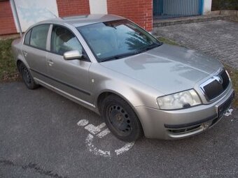 ŠKODA SUPERB 2,5tdi V6 114kw. RV 2003