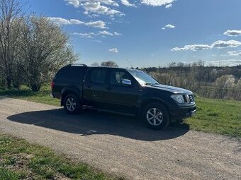 Nissan Navara D40 2.5TD 126kw, 4x4, Webasto, Hardtop - 1