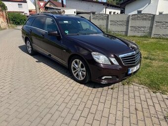 Mercedes W212 E 350 CDI combi, ČR