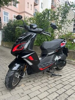 Skůtr Peugeot Speedfight 4, 125 ccm