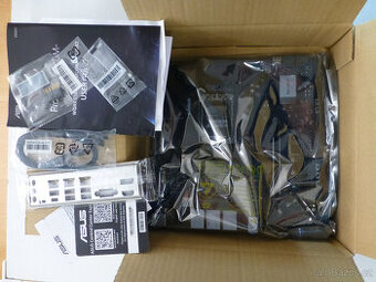 ASUS Pro WS W680M-ACE SE-- 2x(LAN) 2.5Gbps