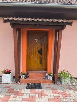 Prodám přístřešek nad vchod.