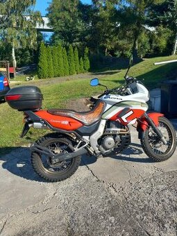 Prodám silniční enduro - 1