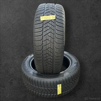 Zánovní zimní pneumatiky Pirelli 235/55r19