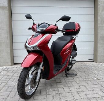 Honda Sh 125i, 2021, ABS,TCS, Cz doklady