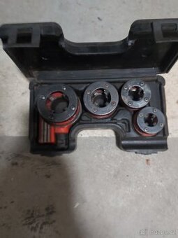 Rothenberger ručný zavitorez do 1 1/4" 