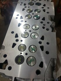 Hĺava motoru Nissan D22 YD25 98kw