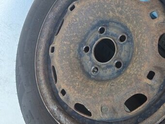 Zimní pneu 165/70 R14