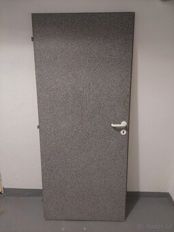 vnitřní dveře