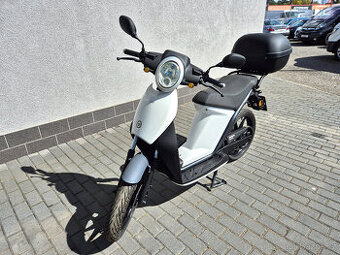 Torrot Muvi elektrický skůtr 3Kw ř.p.AM/B  36.000 Kč