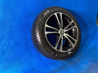 sada ALU kol 215/55/R17 Dunlop
