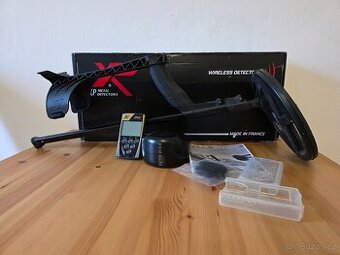 Detektor kovů XP ORX, sluchátka