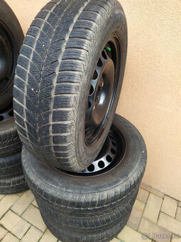Zimní pneu 195/65 R15, na discích 5x112