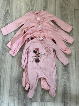 Miminko holčička 0-6 M - top stav