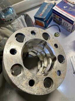 Podložky pod kola land rover discovery 1