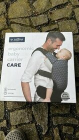 Nové ergonomické nosítko