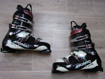 lyžáky 48, lyžařské boty 48 , 32 cm, Atomic 70