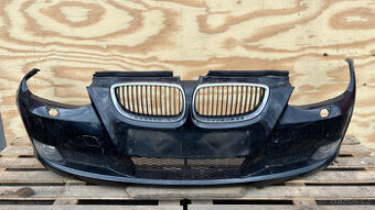 233. PŘEDNÍ NÁRAZNÍK  BMW E92