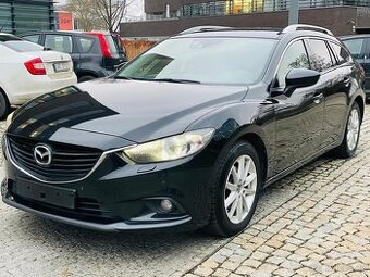 Mazda 6 2.0i BENZIN MANUÁL KAMERA VÝHŘEV SERVISKA TAŽNÉ