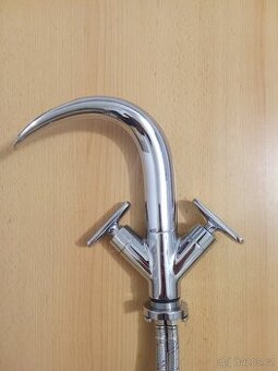 LAUFEN umyvadlová kohoutková baterie