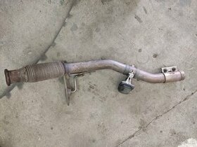 Vstřikovač jednotka add blue škoda vw včetně dílu výfuku