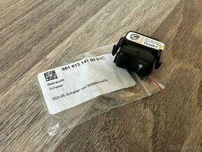 Vypínač centrálu Porsche 911 964 993 944 968