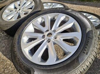 zimní Alu kola Land Rover Vogue R20" – originál sa