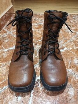 Kožené boty Rieker