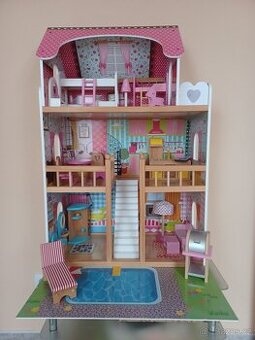 Domeček pro panenky