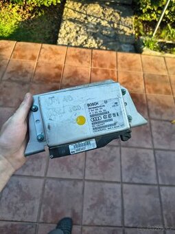 Řídicí jednotka převodovky Audi A8 D2 2.8 V6 Quattro, 4D0927