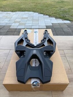 Rám s plotnou pro cestovní kufry BMW F900XR