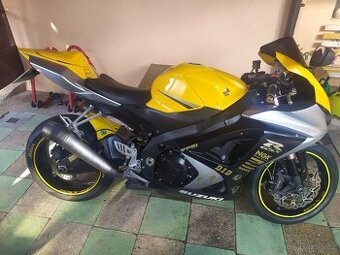 Suzuki gsx r