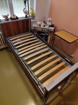 Prodám zdravotní polohovací postel BOCK Domiflex 2 + matrace