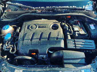 Motor naftový CAYC 1.6TDI 77KW Škoda Octavia 2 FL 2011