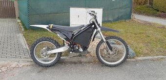 Elektro motorka enduro