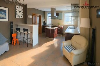 Pronájem bytu 4+kk 100 m² Pod Harfou, Praha - Vysočany