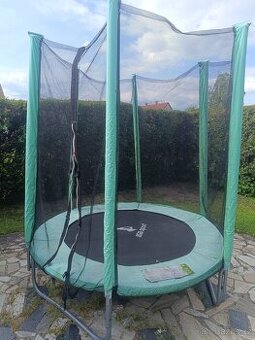 Dětská trampolína