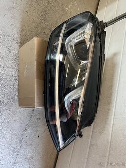 Vw golf 7 svetlo xenon